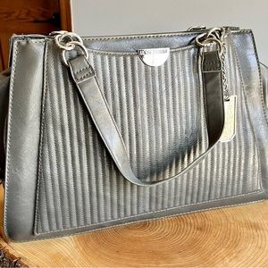 Rosetti Grey Faux Leather Purse in Excellent Condition